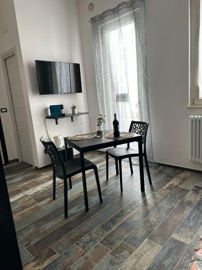 Home J&J Bari Eksteriør billede