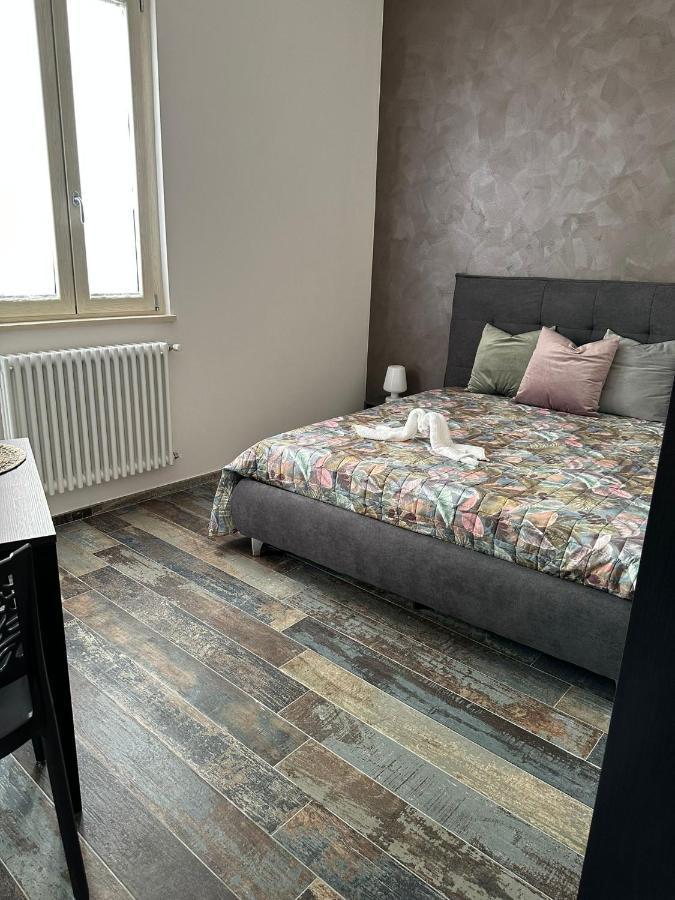 Home J&J Bari Eksteriør billede
